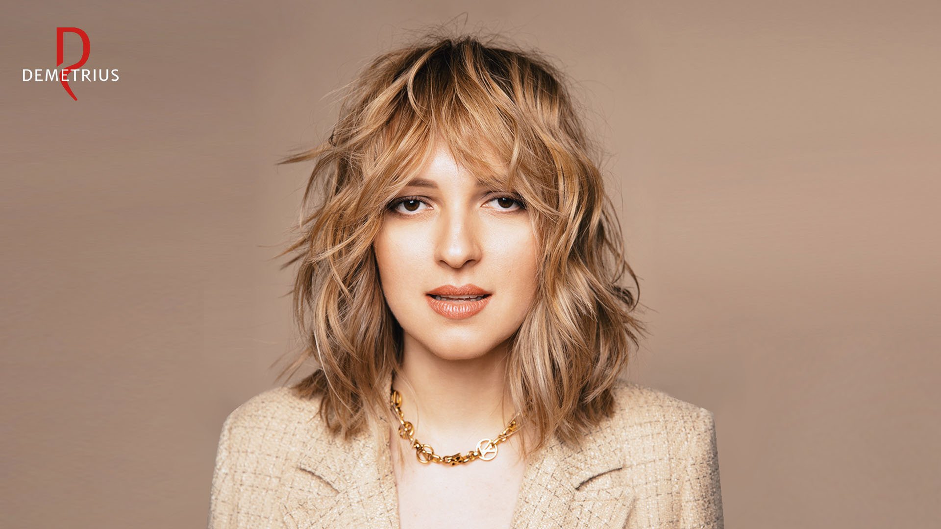 Стрижка ШЕГГИ на среднюю длину волос / Стрижка главной женщины Demetrius — Оксаны Вашешниковой смотреть онлайн