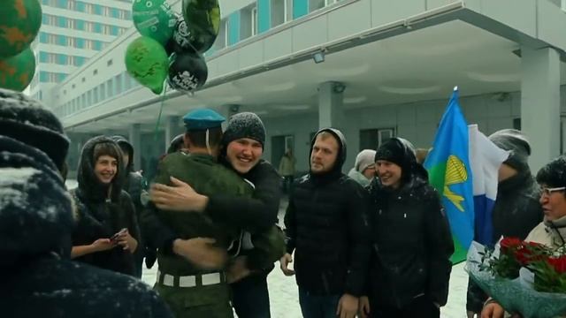 ДМБ 2018!!!Предложение руки и сердца. Долгожданная встреча из армии! Яна и Глеб. г.Ульяновск смотреть онлайн