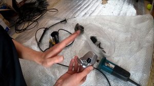 Замена корпуса редуктора на болгарке. Макита. Сломалась кнопка (фиксатор). Makita grinder repair