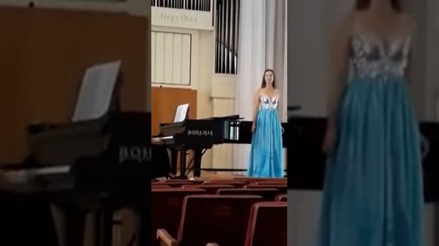 Юлия Щёкина - высокое меццо-сопрано - Азучены (Верди -Трубадур), Одарка смотреть онлайн