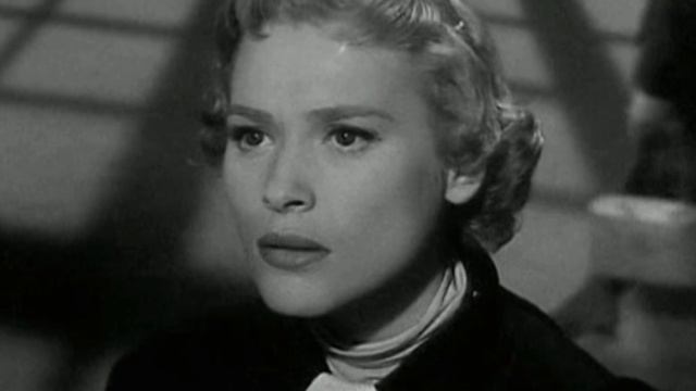 BELLA DARVI TRIBUTE смотреть онлайн