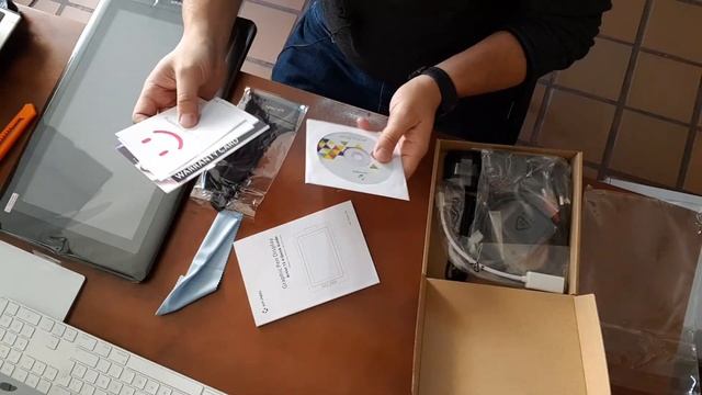 Nueva XP-Pen Artist 15.6 Unboxing en Español смотреть онлайн