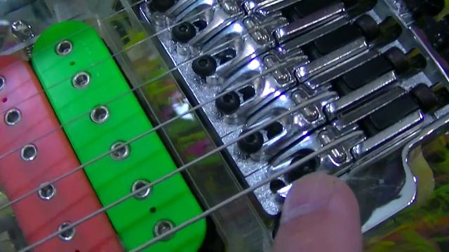Making Floyd Rose, Edge, Fender Whammy Systems Understandable By Scott Grove смотреть онлайн