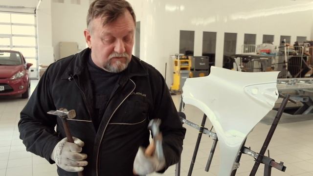 Как правильно и быстро отрихтовать крыло авто. Стандарты Тойота. Часть 1 смотреть онлайн