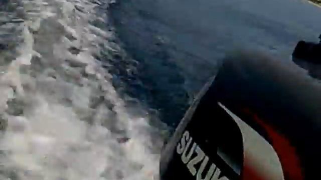 suzuki dt4 su z-ray I 300.mp4 смотреть онлайн