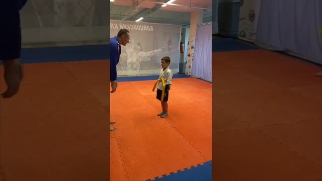 Сдача на желтые пояса по традиционному джиу-джитсу