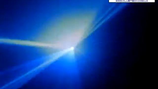 Clubtech laser show S50B.avi смотреть онлайн