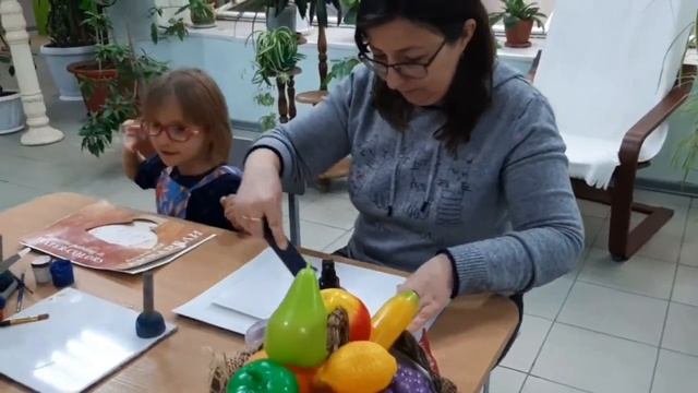 "Натюрморт. Ваза с фруктами" смотреть онлайн