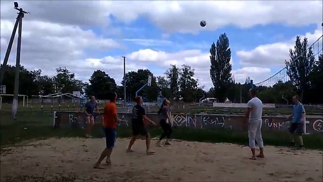 Турнир по волейболу (Vlog-video) смотреть онлайн