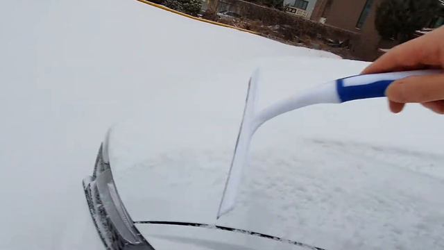 [눈내린 도로 운행하는법]차량에 쌓인 눈 제거하고 눈길,빙판길 달리기,Driving on Snow road смотреть онлайн