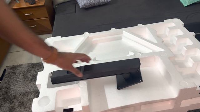 GIGABYTE G32QC A 32 165Hz 1440P Curved Gaming Monitor Unboxing смотреть онлайн