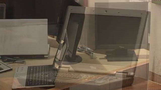 Fujitsu Siemens na iDay-u смотреть онлайн