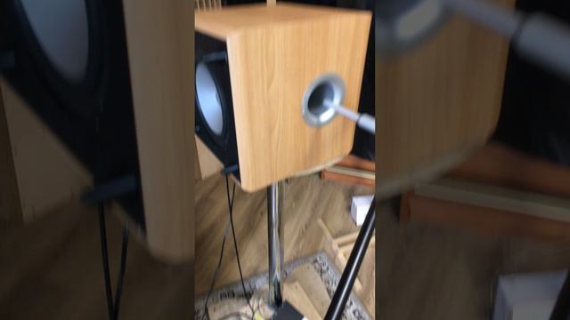 Экспресс-вскрытие сабика Jamo смотреть онлайн