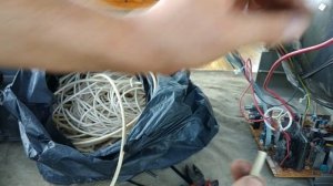 Страшный треск из телевизора. Типовый ремонт.