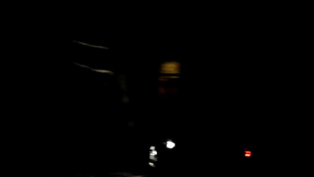 Макеев Даниил гоняет зимой на детском квадроцикле ночью смотреть онлайн
