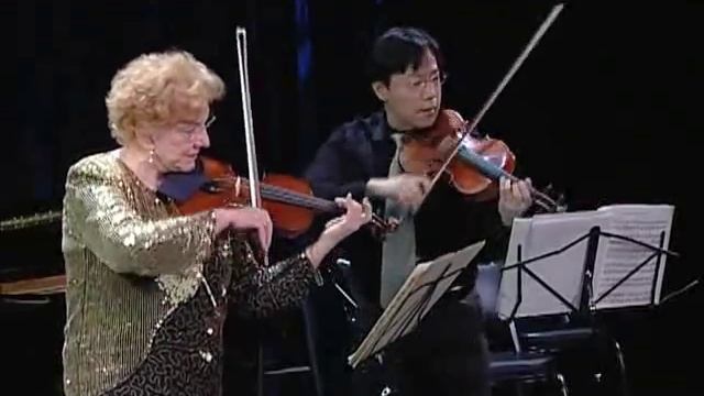 Givens/Tao - Bartók Violin Duets Live (1/2) смотреть онлайн