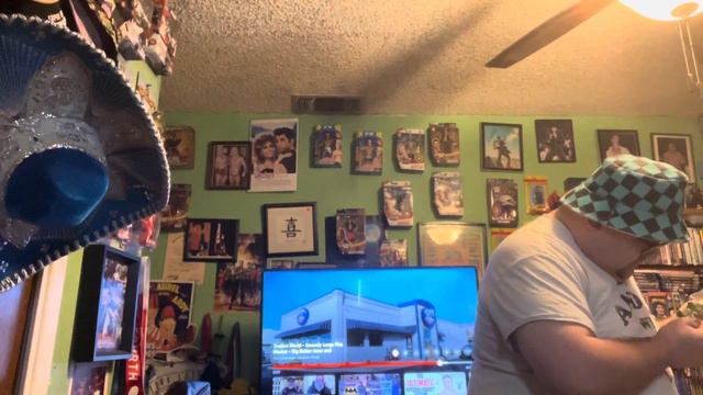 TMNT figure unboxing : Genghis frog figure unboxing.￼ смотреть онлайн