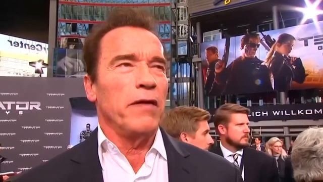 Arnold Schwarzenegger recovering after emergency open-heart surgery: TMZ смотреть онлайн