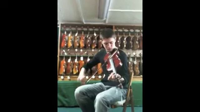 GR6523 Valentino PSI088 4/4 Violin смотреть онлайн