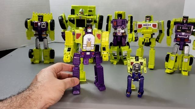 Combiner Wars Devastator Toy Review Part 1 - The Constructicons смотреть онлайн