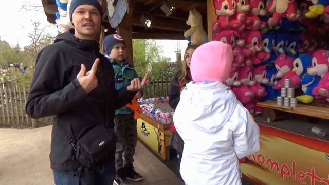 Германия #1 Леголенд парк аттракционов Катя выиграла игрушку кошечку Legoland Ge смотреть онлайн