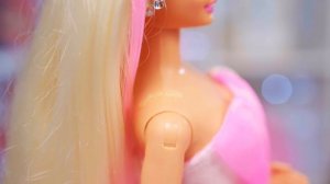 Барби на радиоуправлении кружится в танце! Обзор и распаковка Dance N' Twirl Barbie 1994