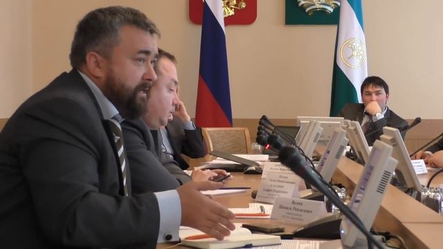 Круглый стол 16.01.2015 Журналист никому ничего не должен? смотреть онлайн