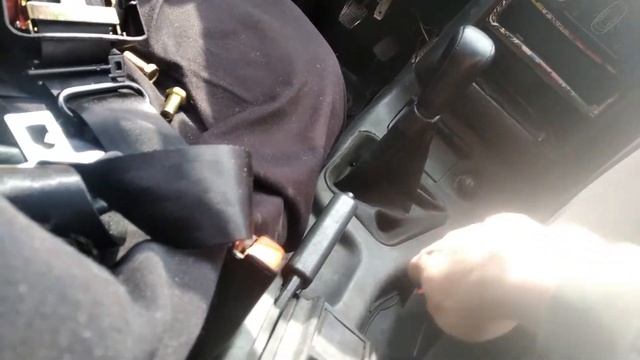 Установка, замена ремня безопасности ВАЗ 2110-12. Заклинило ремень смотреть онлайн