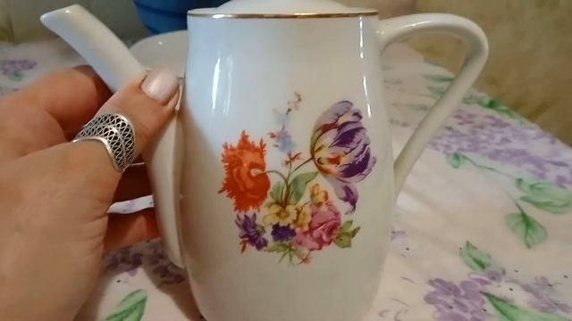 Посуда Песочное 60-70 годы, капельники и чайник. смотреть онлайн