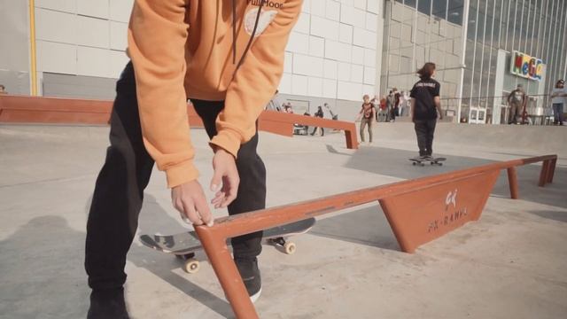 МЫ ОТКРЫЛИ НОВЫЙ СКЕЙТПАРК! смотреть онлайн