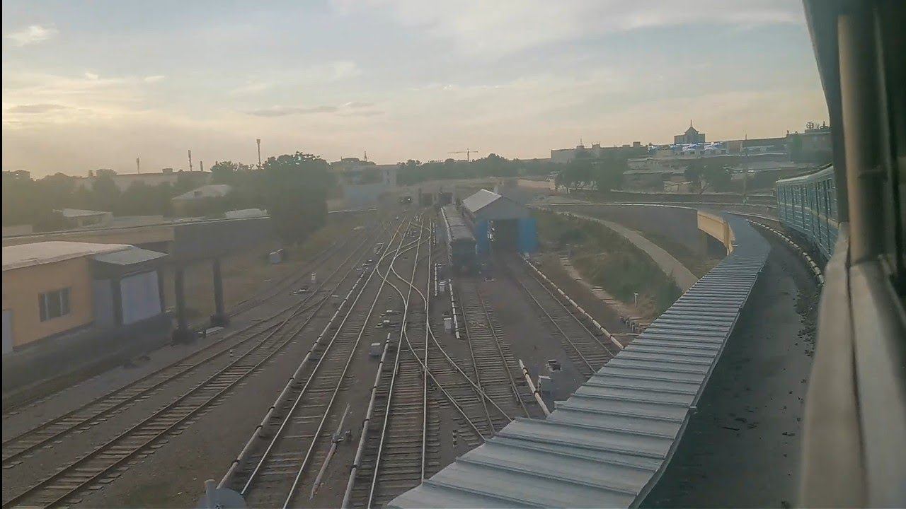 Ташкент. Метро. Сергелийско-Чиланзарская линия. 81-717/714. 5-я Бекат - Буюк Ипак Йули. Вид из окна. смотреть онлайн