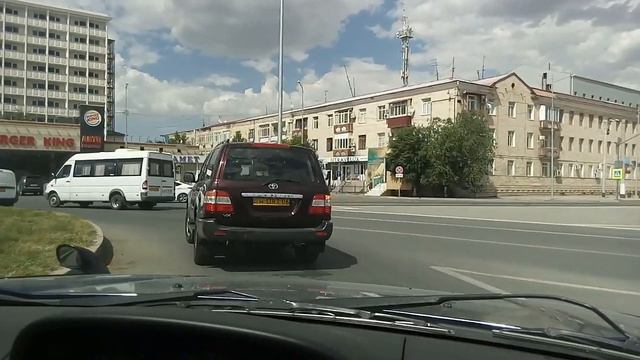 г. Атырау. Из Европы в Азию и обратно за 1 минуту. смотреть онлайн