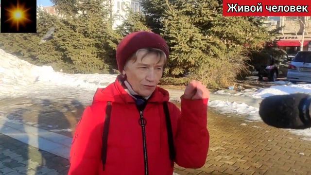 Почета достоин не тот, кто ни разу не выпадал из седла, а тот, кто, выпав, всегда садится снова. смотреть онлайн