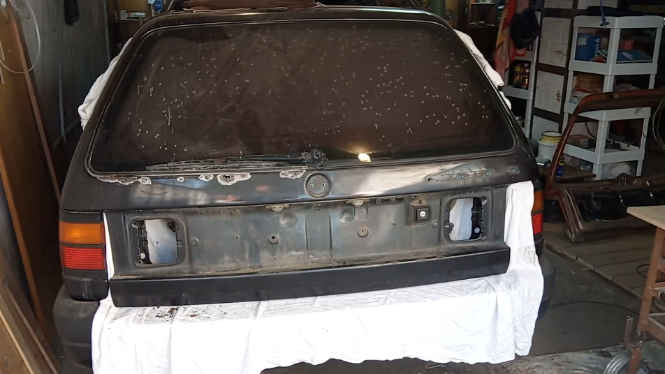 VW Passat B3. Проблема всех универсалов