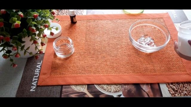 ЭФФЕКТИВНО ОМОЛАЖИВАЕТ, БОРЕТСЯ С МОРЩИНАМИ, ПИГМЕНТАЦИЕЙ, УМЕНЬШАЕТ РАСТЯЖКИ ДОМАШНИЙ ЧУДО-КРЕМ смотреть онлайн