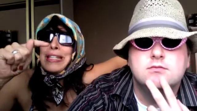 Sarah Palin Might Be Out To Get Us!! смотреть онлайн