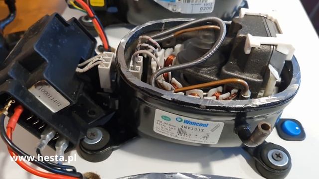Refrigeration Compressor with Electronic controller for Car Fridge Freezer 12V and 24V DC смотреть онлайн