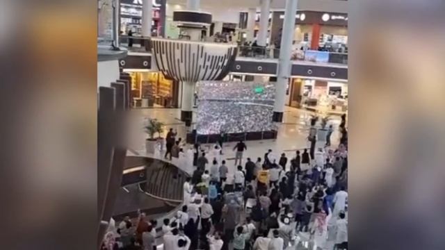 Saudi's Reaction To The Game Saudi Arabia Vs Argentina. смотреть онлайн