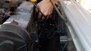 ваз 2114 жор масла,устранял заменой маслосъёмных колпачков