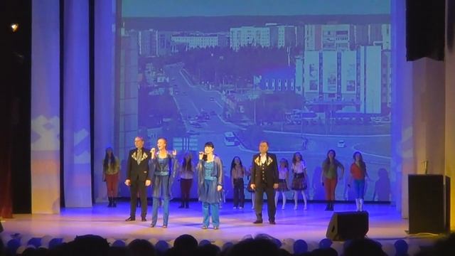 Ансамбль "Виктория" - Любимый город (г. Надым., 06.09.2014 г.) смотреть онлайн