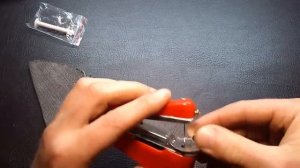 146.НОВИНКА!!! Карманная швейная машинка творит чудеса.Mini mobile portable hand-held sewing machin