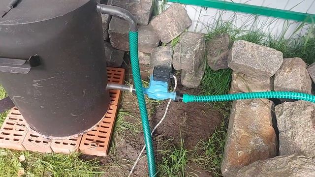 Первый запуск обогревателя для бассейна на дровах смотреть онлайн