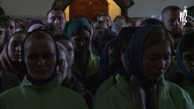 Проповедь Патриарха Кирилла в канун четверга Страстной седмицы. 2017 смотреть онлайн