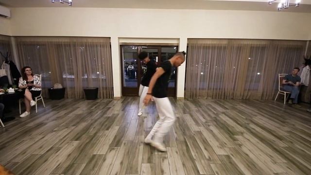 Показательное выступление от преподавателей Капоэйра смотреть онлайн