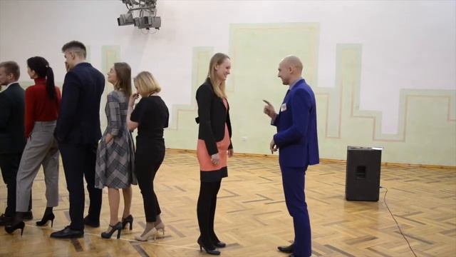 Как распространяется слухи. Соц.эксперемент смотреть онлайн
