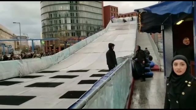 Berlin-History, Checkpoint Charlie, Kudamm, Kadewe, Louis Vuitton смотреть онлайн