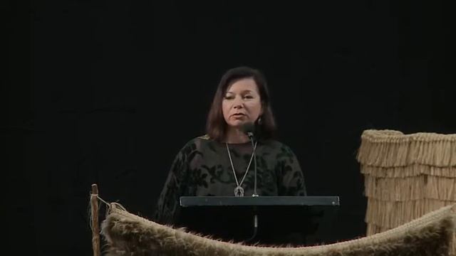 Session 1: Ora Barlow Tukaki - April Ingham смотреть онлайн