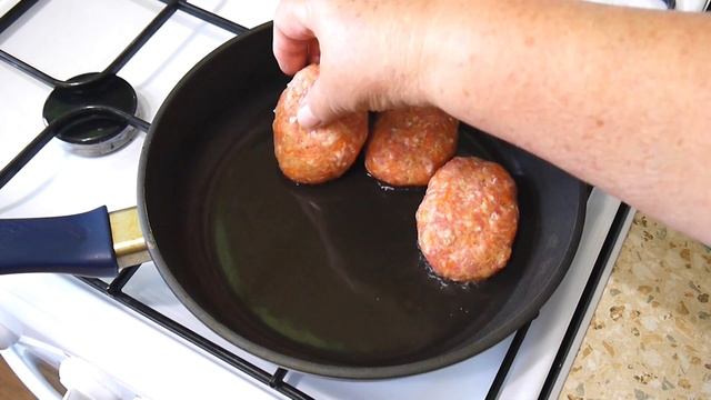 Котлеты Домашние/ Мой Самый Любимый Рецепт/Быстро и Вкусно! смотреть онлайн
