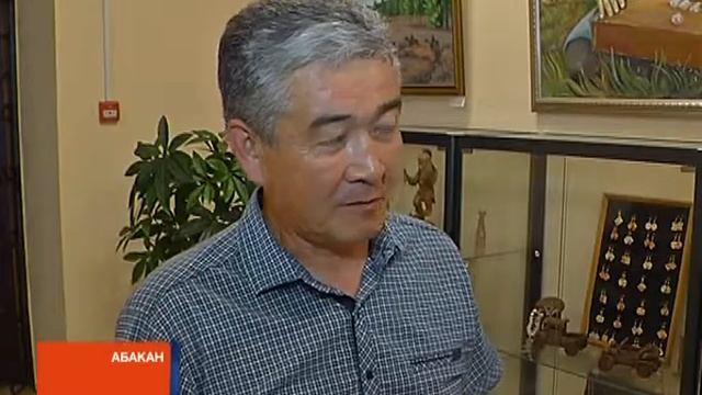Правительство Хакасии поздравило работников аэропорта "Абакан" с наступающим праздником смотреть онлайн