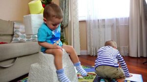 Bad Baby Вредные Детки КАКАШКИ в УНИТАЗ из ПЛАСТИЛИНА - Play Doh Toilet - Baby Poop - Prank for Kids